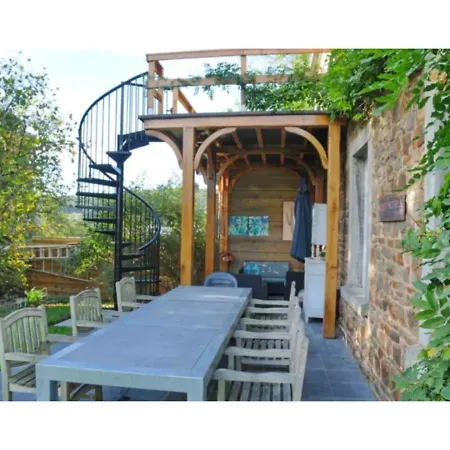 Stone-built Holiday In With Garden