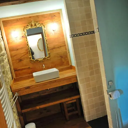 Stone-built In With Garden Werpin